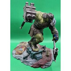 Gladiator Hulk Thor Ragnarok Diamond Select PVC Statue Diorama 12" Tall *Read*